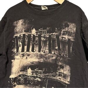 Nirvana Men’s Size L Black 2009 Concert Short Sleeve T-Shirt